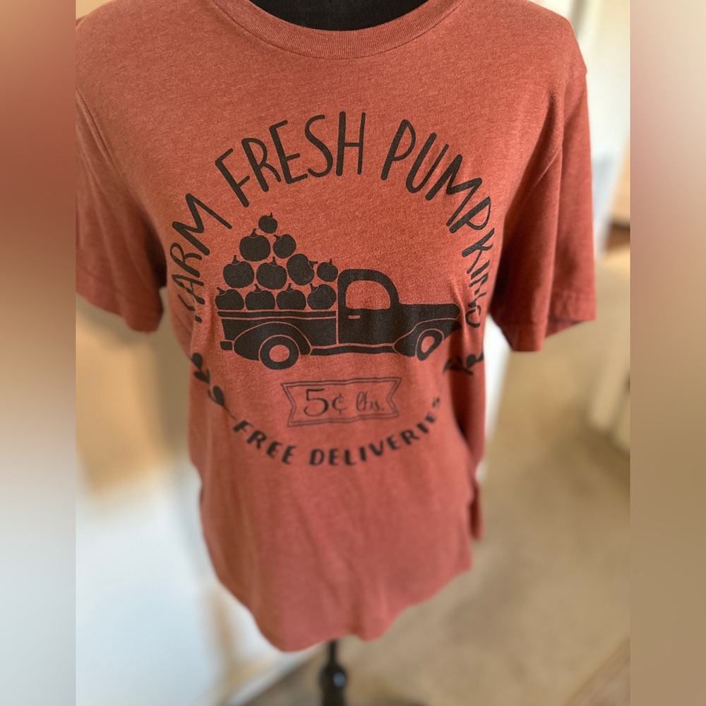Bella canvas pumpkin tee